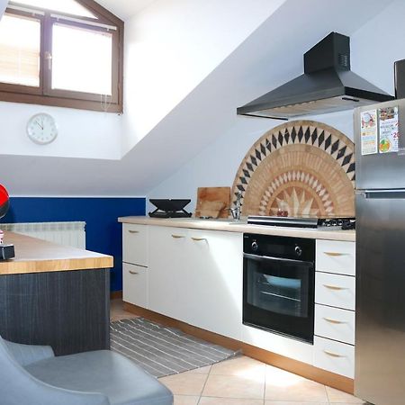 Lovely Apartment Near Canal - Via Foscolo Корсіко Екстер'єр фото